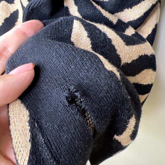 CAbi Dani Pullover Sweater Zebra Dazzle Stripe Brown/Black Medium Animal Print - Picture 8 of 10